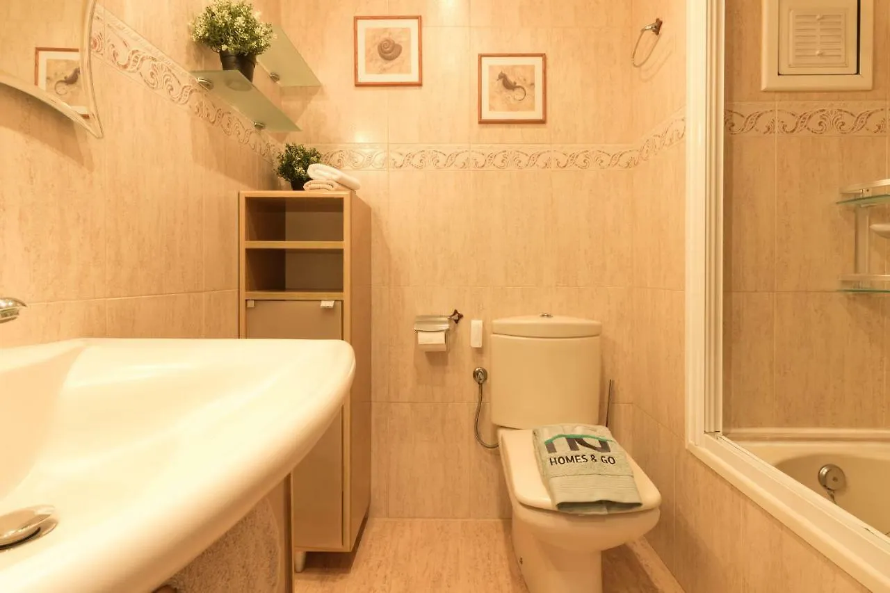 Apartment Homes & Go Bell Reco Deluxe I La Pineda Spain
